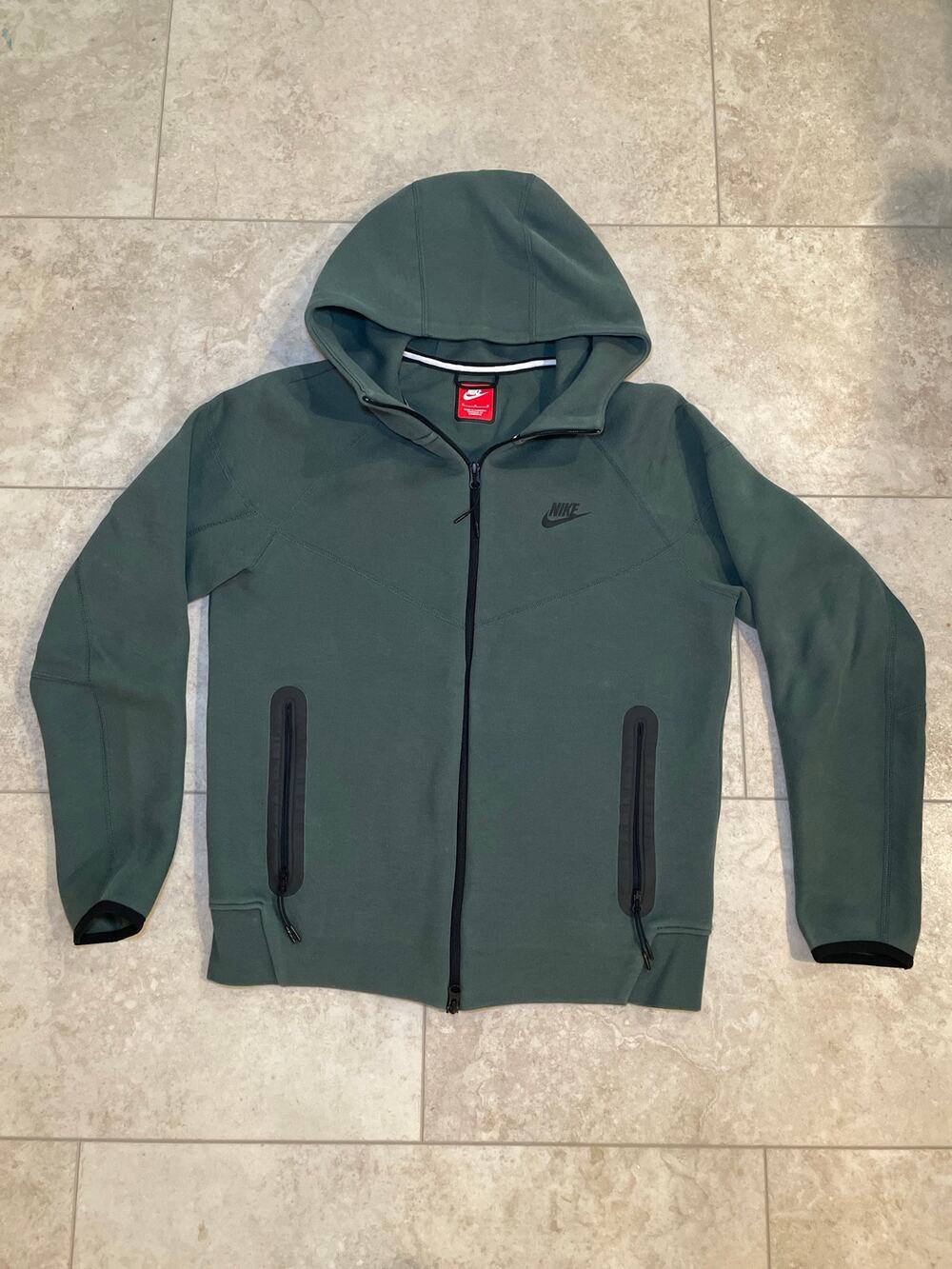 Nike Tech Fleece Hoodie Jacket Men’s Size M Full-Zip Green Black Sportswear